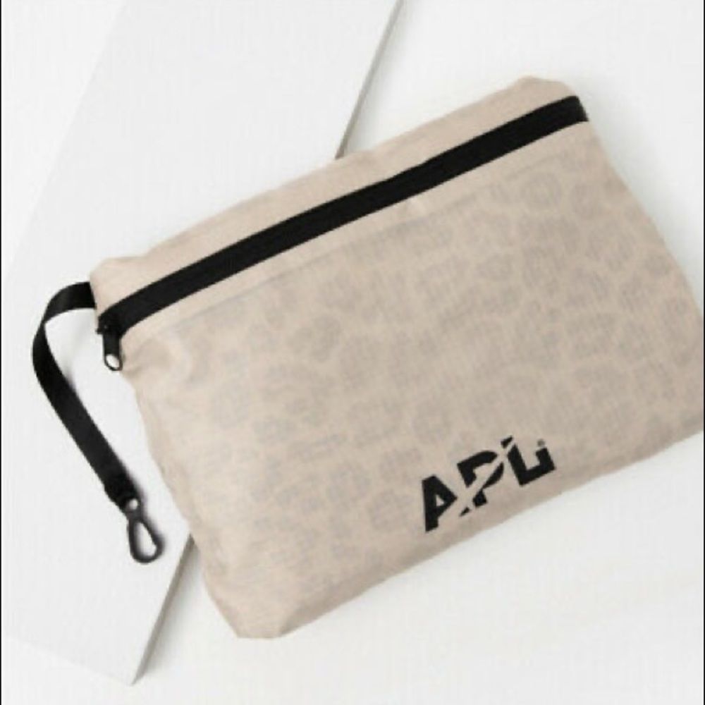 NWT APL ALL-PURPOSE PACKABLE BACKPACK - Picture 3 of 4